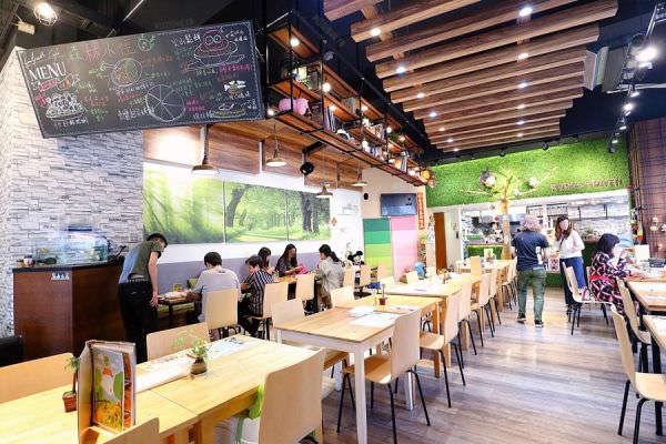 森林小徑大墩店用餐環境